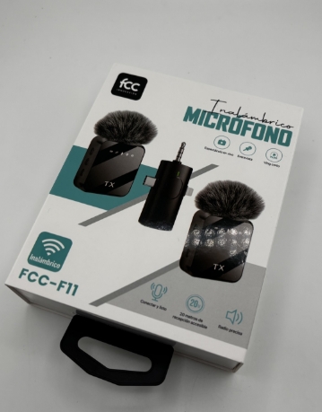 FCC-F11 / MICROFONO INALAMBRICO DOBLE / CONEXION TIPO-C, LIGHTNING & 3.5MM / HASTA 20 METROS / ALTA CALIDAD / COMPATIBILIDAD AMPLIA / INCLUYE FILTRO