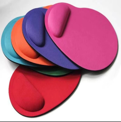 FCC SY-33 - MOUSE PAD CON ALMOHADILLA COLORES VARIADOS