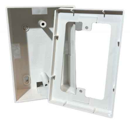 MOUNTING BOX 2X4 - CAJA SUPERFICIAL MONTABLE, SOPORTA PLACAS DE PARED DE 1 A 6 PUERTOS, BLANCO